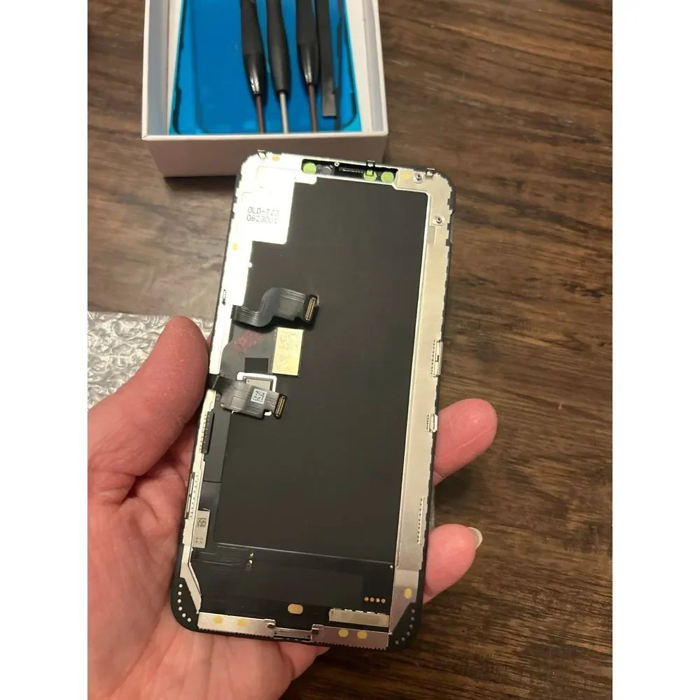 iPhone max black phone‎ screen